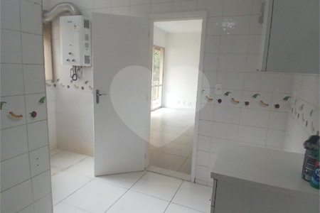 Apartamento à venda com 2 quartos, sendo 1 suíte, em Lagoa, Rio de Janeiro, RJ