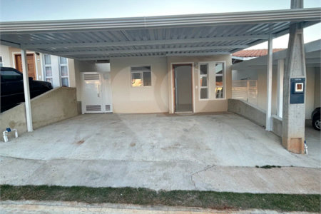Casa à venda com 2 quartos no condomínio Residencial Parque Imperial, Sorocaba - SP