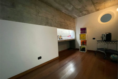 Sobrado à venda com 4 quartos, sendo 3 suítes, em Alto da Lapa, São Paulo, SP