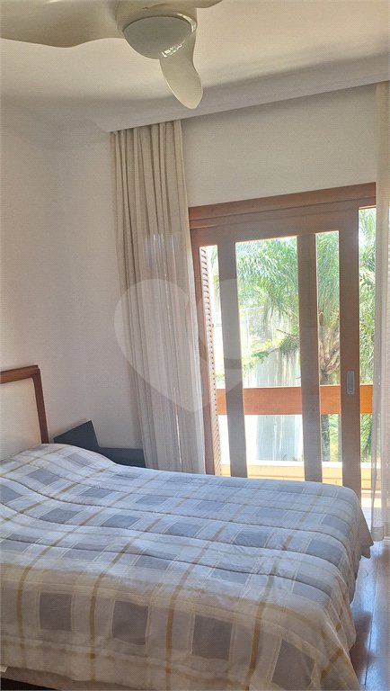 Casa à venda com 4 suítes no condomínio Osato, Atibaia - SP