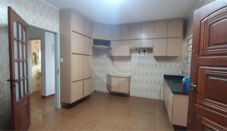 Sobrado à venda com 3 quartos, sendo 1 suíte, em Vila Darli, São Paulo, SP