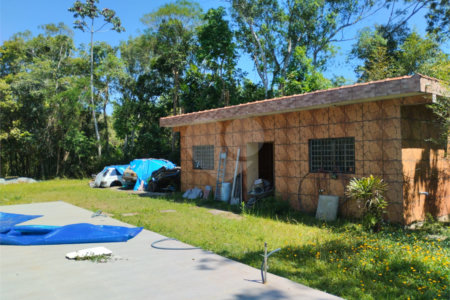 Casa à venda com 2 quartos em Estância Angelina, Suzano, SP