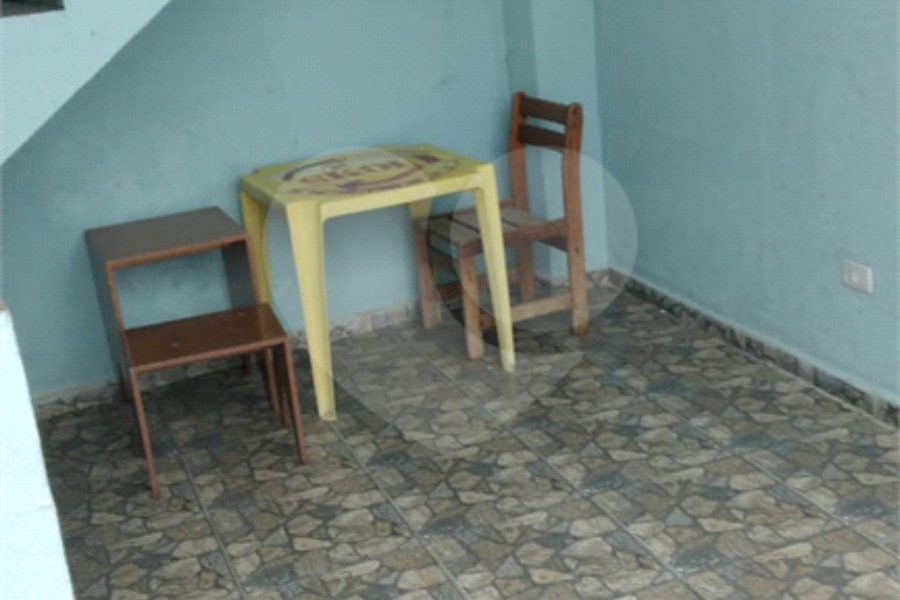 Casa à venda com 6 quartos, sendo 4 suítes, em Santana, São Paulo, SP