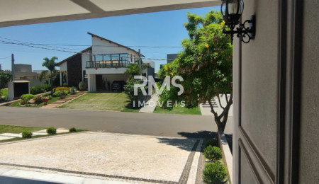 Casa à venda ou para alugar com 4 suítes em Loteamento Parque Chapada de Itu, Itu, SP