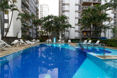 Apartamento à venda com 3 quartos, sendo 1 suíte,  em Indianópolis, São Paulo, SP