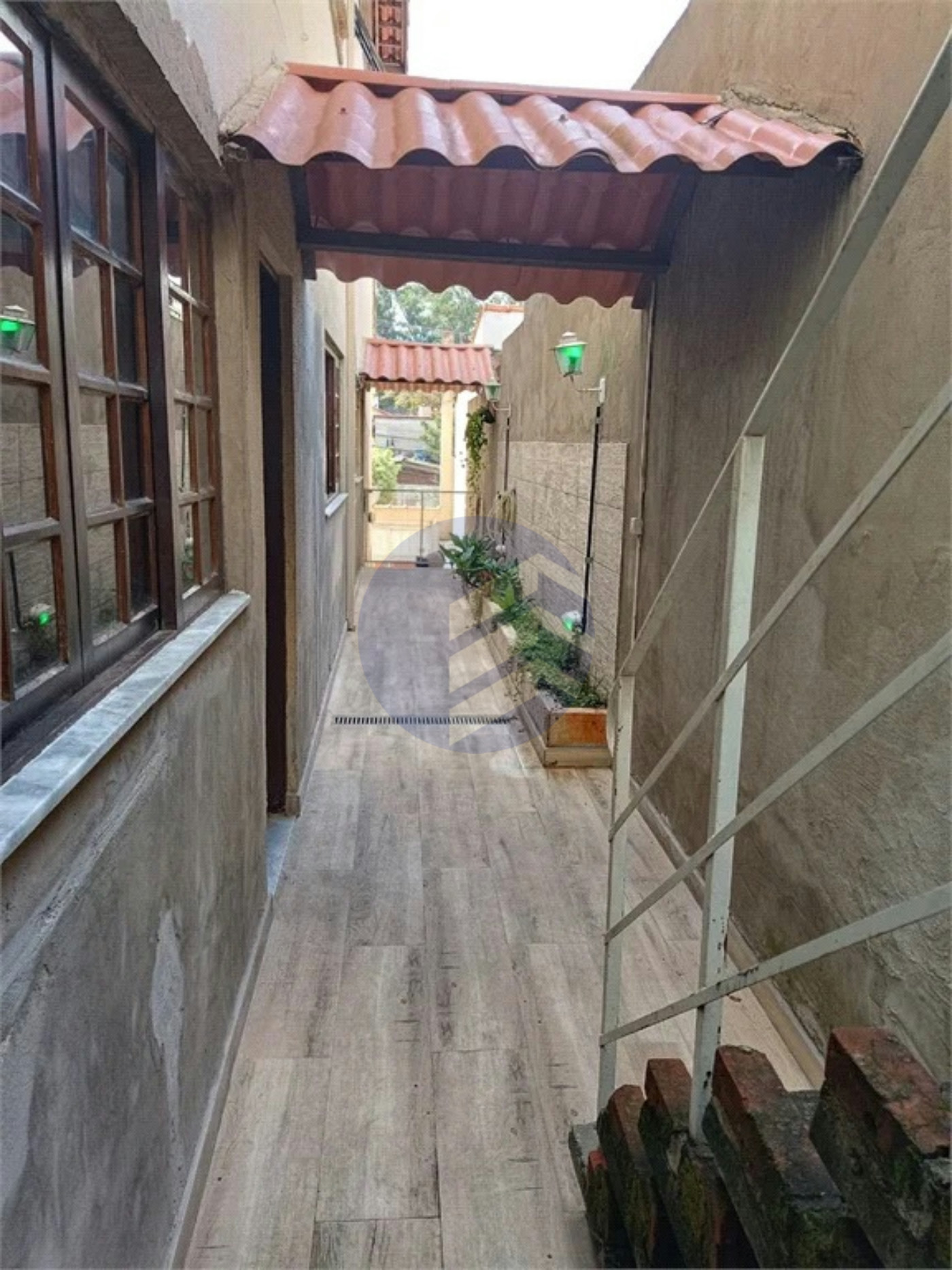 Casa à venda com 3 quartos, sendo 1 suíte, em Butantã, São Paulo - SP