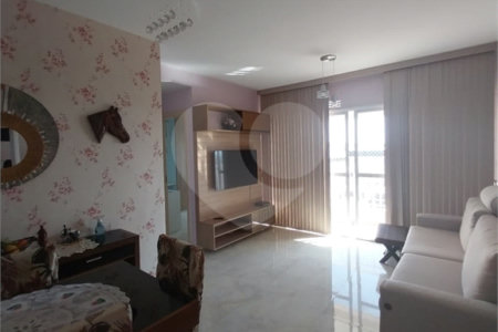 Apartamento à venda com 3 quartos, sendo 1 suíte, em Vila Rubens, Mogi das Cruzes, SP