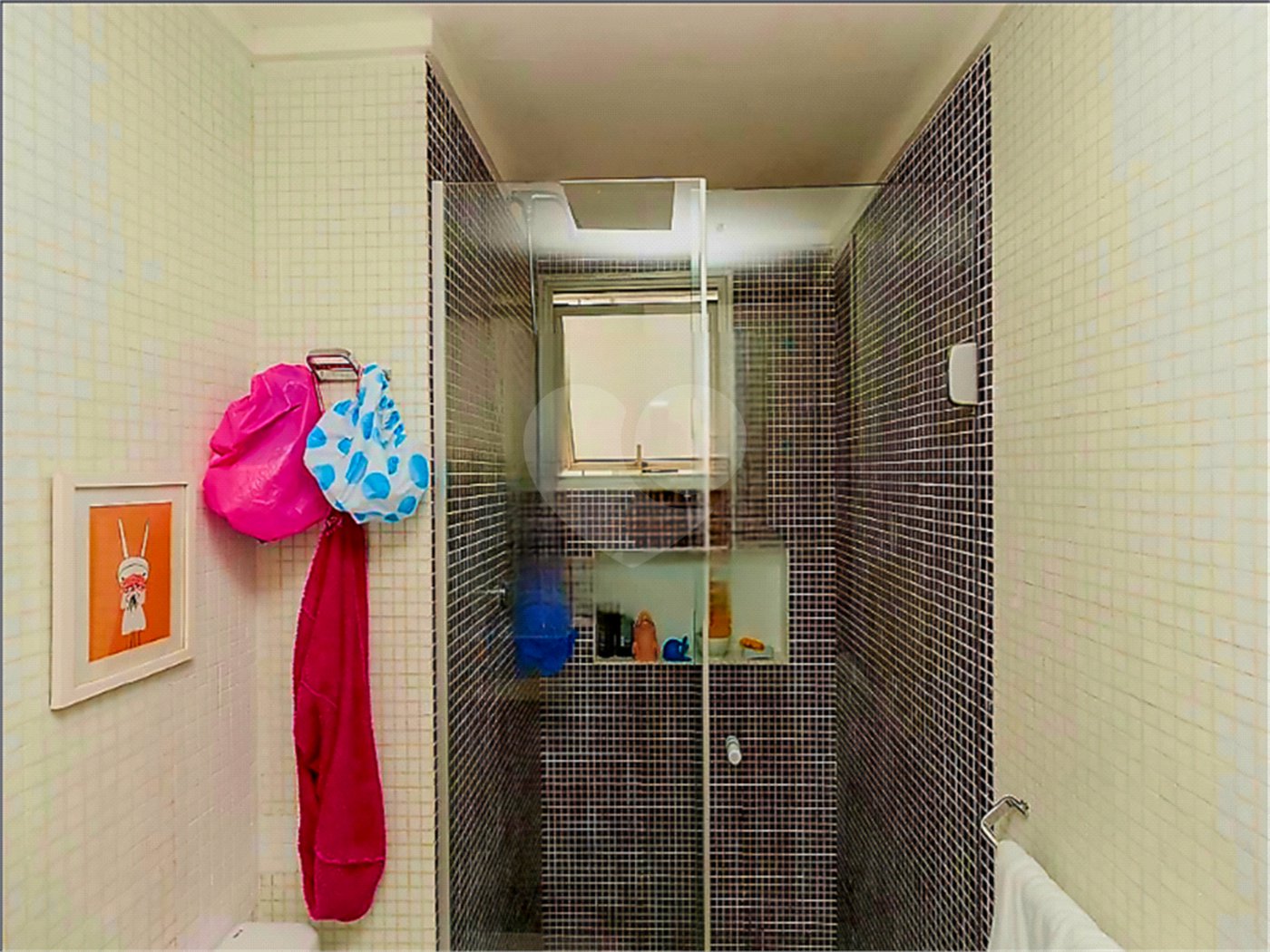 Apartamento à venda com 3 quartos, sendo 2 suítes,  em Pinheiros, São Paulo, SP