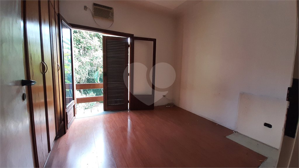 Casa Térrea à venda com 4 quartos, sendo 2 suítes, em Chácara Monte Alegre, São Paulo, SP