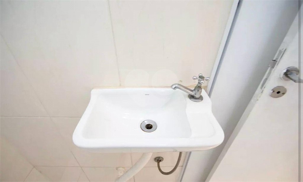 Apartamento à venda com 3 quartos, sendo 1 suíte, em Pinheiros, São Paulo, SP
