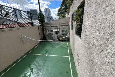 Casa para alugar com 3 quartos, sendo 1 suíte, no condomínio Res Villeneuve, São Paulo - SP