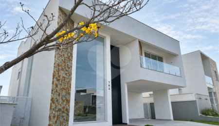 Casa à venda com 4 suítes no condomínio Alphaville Nova Esplanada 1, Votorantim - SP
