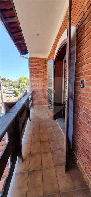 Sobrado 3 dormitórios (1 suite) - 184 m² - à venda - R$ 750.000,00 no Jdim Renata, em Indaiatuba/SP.