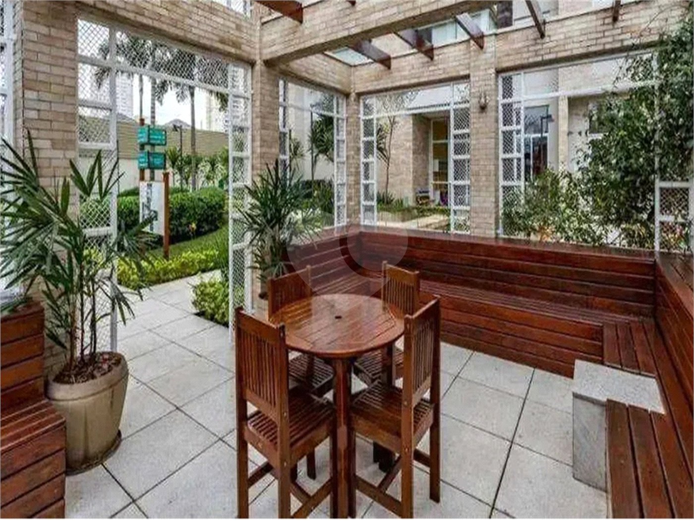 Apartamento à venda com 3 suítes em Lapa, São Paulo, SP
