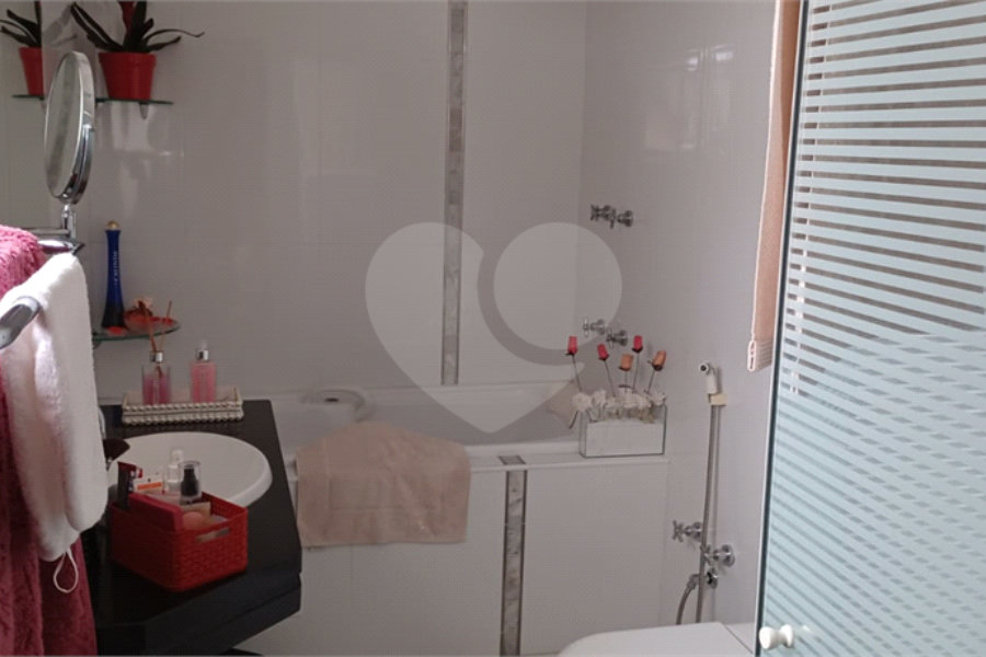 Apartamento à venda com 4 quartos, sendo 2 suítes, em Santana, São Paulo, SP
