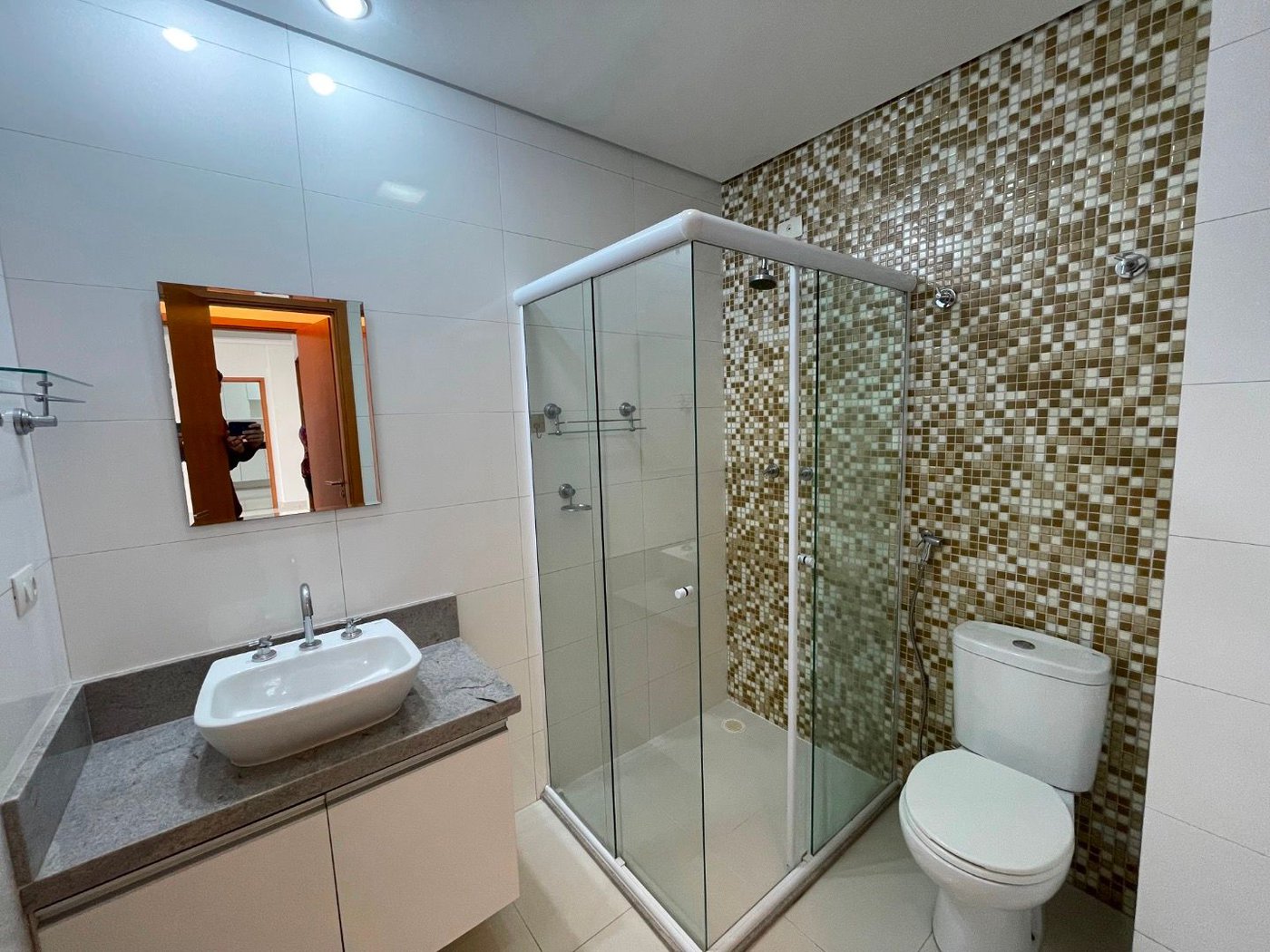 Apartamento para Locação no Boqueirão  2 Dormitórios 81m² – Santos/Sp
