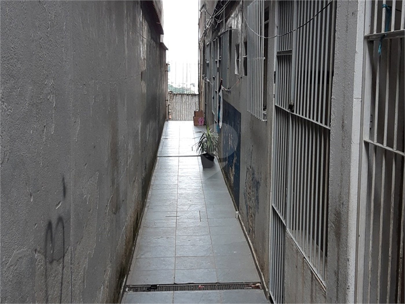Sobrado à venda com 20 quartos em Jardim Peri, São Paulo, SP