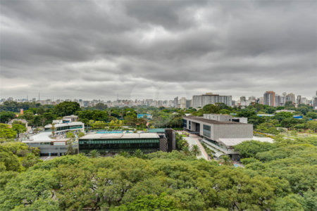 Apartamento à venda com 4 suítes em Moema, São Paulo, SP