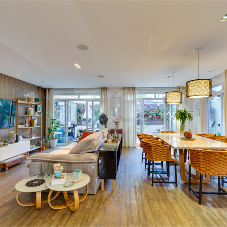 Casa à venda com 4 suítes no condomínio Vila Inglesa, São Paulo - SP