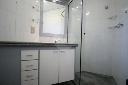 Apartamento à venda com 3 suítes em Vila Suzana, São Paulo, SP