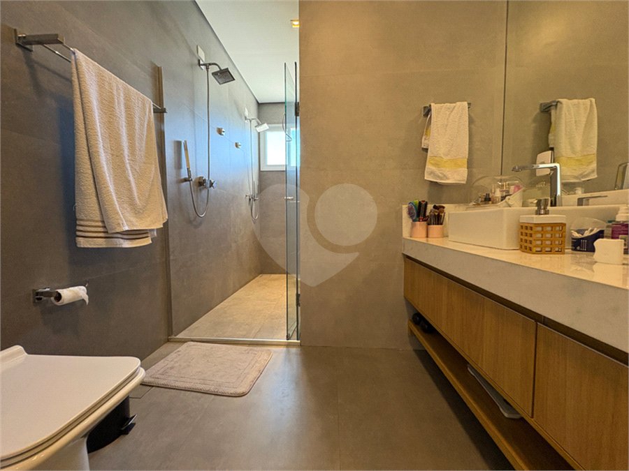 Casa à venda com 5 quartos, sendo 3 suítes,  no condomínio Ibiti Reserva, Sorocaba - SP