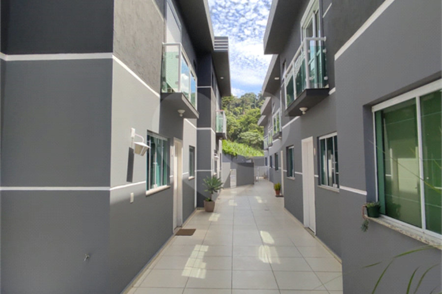 Casa à venda com 3 quartos, sendo 1 suíte, em Horto Florestal, São Paulo, SP