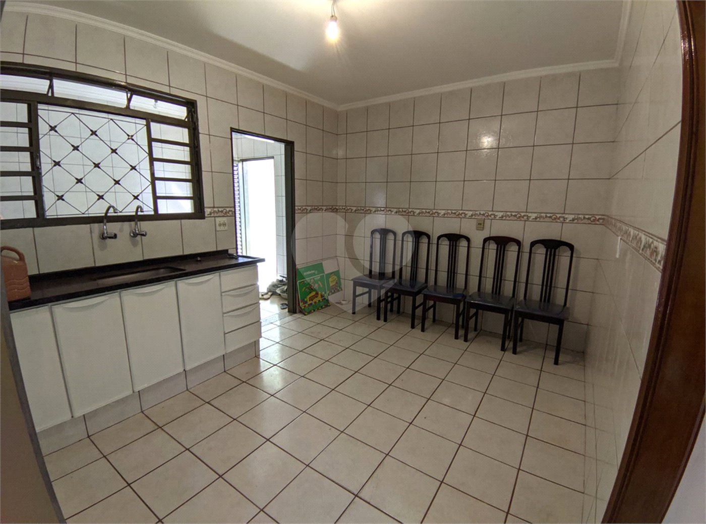 Casa à venda com 4 quartos, sendo 1 suíte, em Valentina Figueiredo, Ribeirão Preto, SP