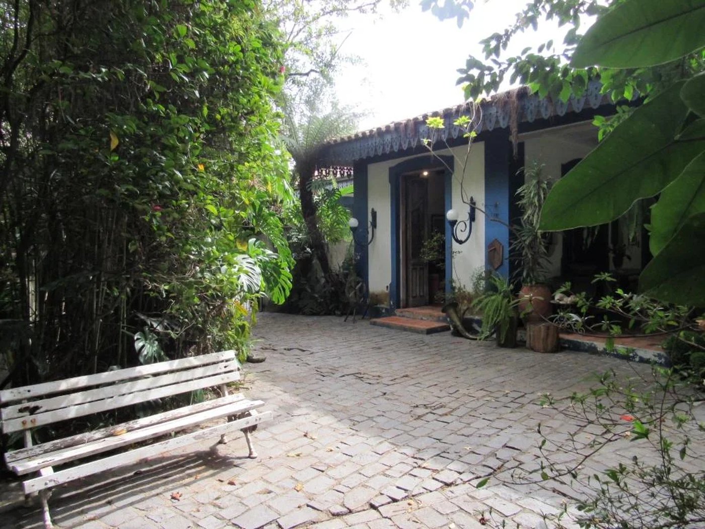 Casa Térrea à venda com 5 quartos, sendo 1 suíte, em Morumbi, São Paulo, SP