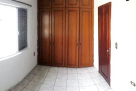 Sobrado à venda com 3 quartos em Parque Independência, São Paulo, SP