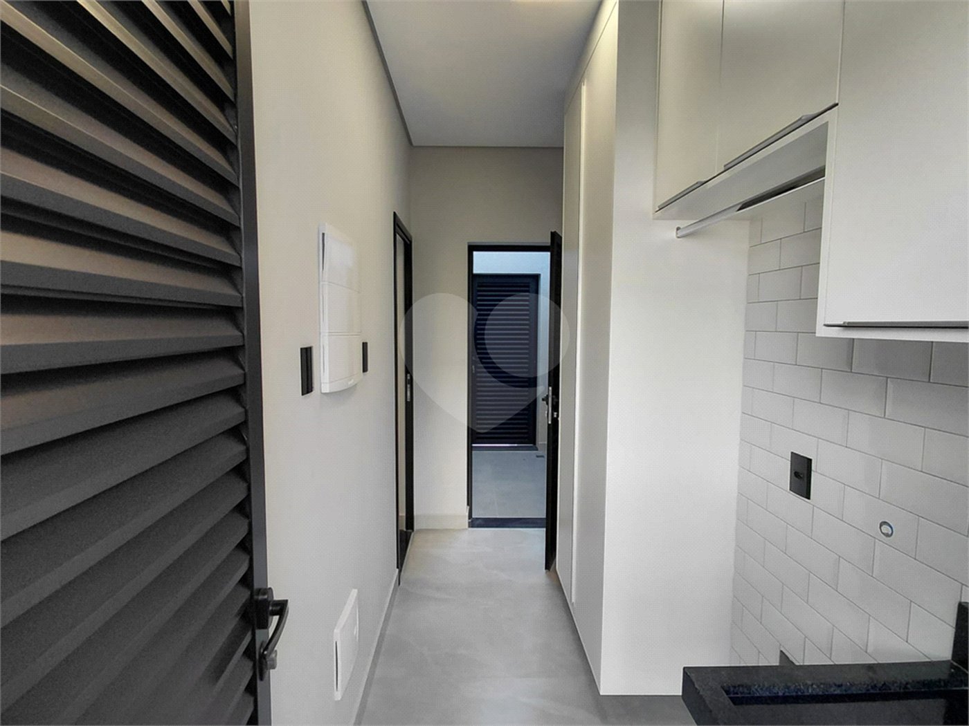 Casa à venda com 3 suítes no condomínio Residencial Milano, Indaiatuba - SP