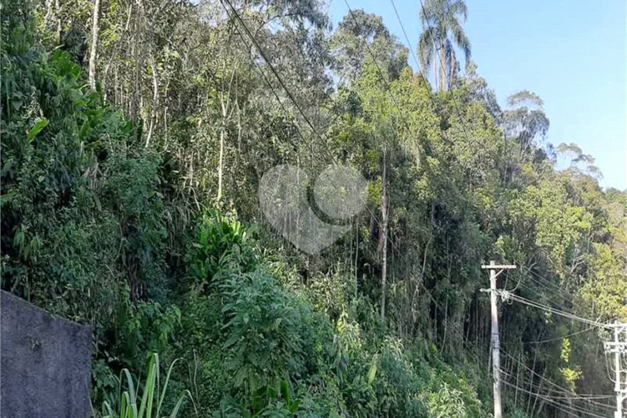 Terreno à venda no condomínio Parque Imperial da Cantareira, Mairiporã - SP