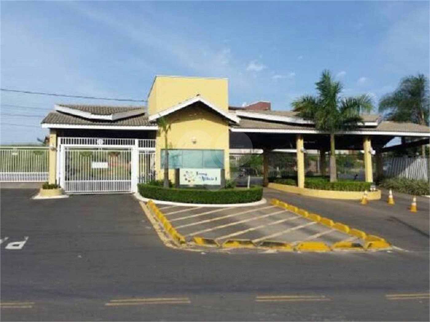 Casa à venda com 3 suítes no condomínio Atibaia Park I, Atibaia - SP