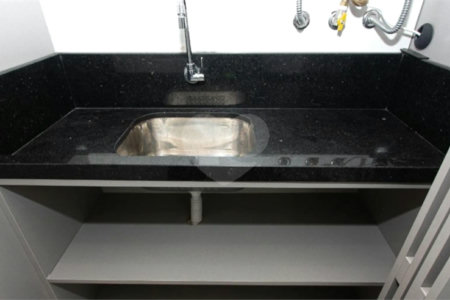 Apartamento à venda com 2 quartos, sendo 1 suíte, em Chácara Seis de Outubro, São Paulo, SP