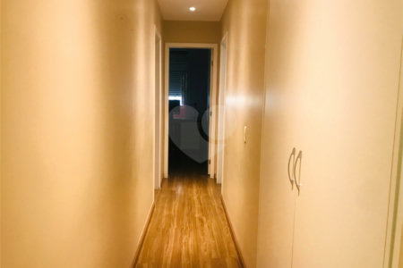 Apartamento à venda com 3 quartos, sendo 2 suítes,  no Centro, São Bernardo do Campo, SP