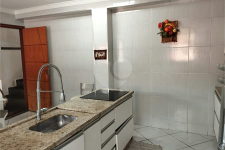 Sobrado à venda com 4 quartos, sendo 2 suítes, em Santa Teresinha, São Paulo, SP