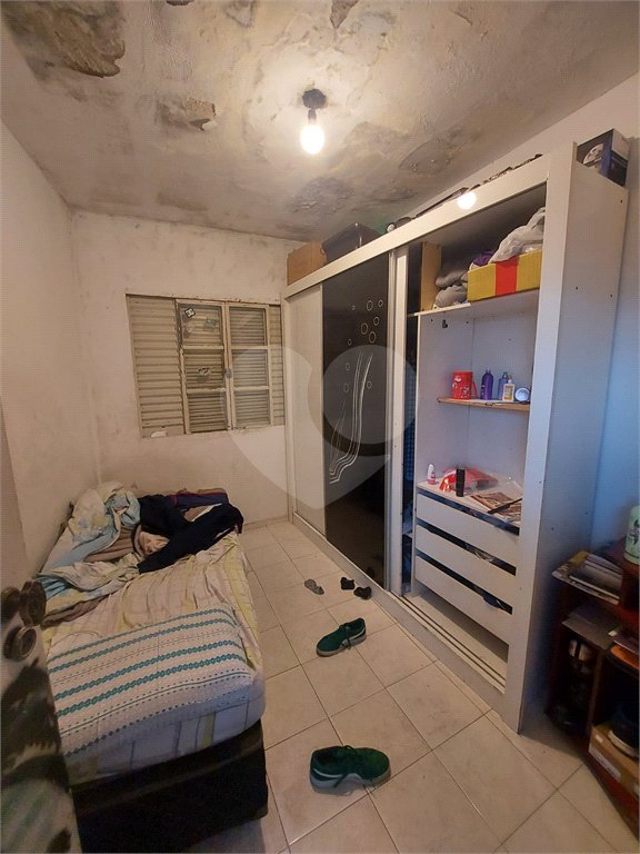 Sobrado à venda com 8 quartos no Brasilândia, São Paulo, SP