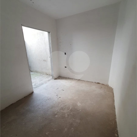 Apartamento à venda com 2 quartos, sendo 1 suíte,  em Jardim Stella, Santo André, SP