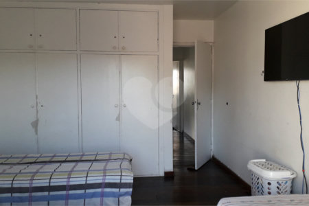 Sobrado à venda com 2 quartos, sendo 1 suíte, em Jardim São Jorge (raposo Tavares), São Paulo, SP