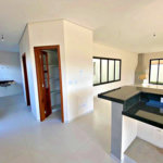 Casa à venda com 3 suítes no condomínio Santa Isabel I, Louveira - SP