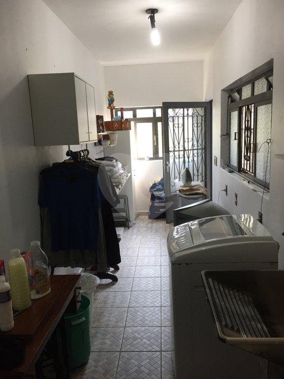 Sobrado à venda com 3 suítes em Vila Irmãos Arnoni, São Paulo, SP