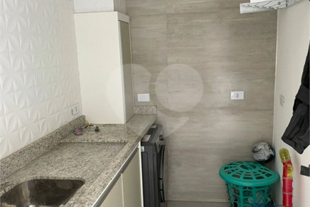 Sobrado à venda com 3 suítes em Vila Nova Socorro, Mogi das Cruzes, SP