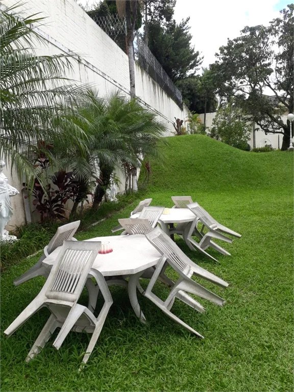 Casa à venda ou para alugar com 5 suítes em Jardim Leonor, São Paulo, SP