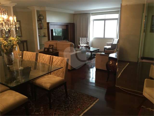 Apartamento à venda com 3 quartos, sendo 1 suíte,  em Bela Vista, São Paulo, SP