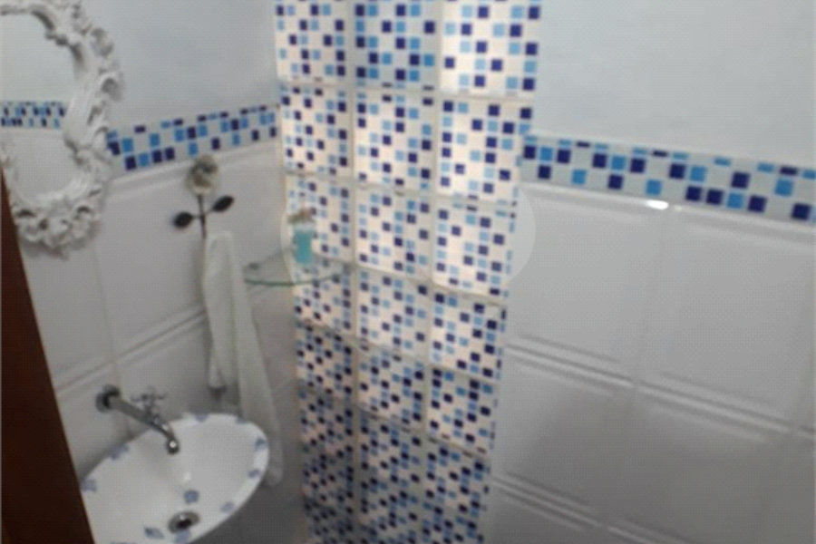Casa Térrea à venda com 6 quartos, sendo 2 suítes, em Limão, São Paulo, SP