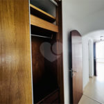 Apartamento à venda com 3 quartos, sendo 1 suíte, em Santa Cecília, São Paulo, SP