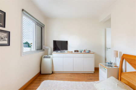 Apartamento à venda com 3 quartos, sendo 2 suítes, em Alto da Lapa, São Paulo, SP