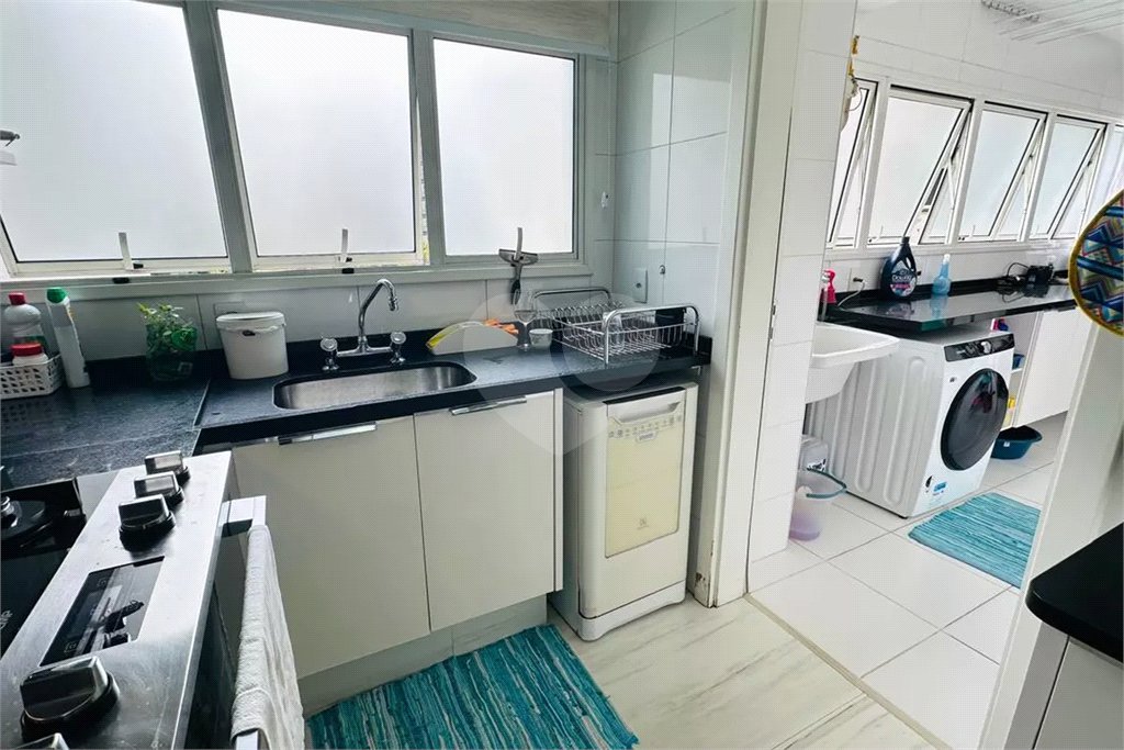 Apartamento à venda com 3 suítes em Vila Mariana, São Paulo, SP