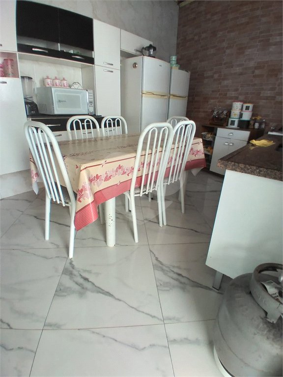 Casa Térrea à venda com 3 suítes em Loty, Itanhaém, SP
