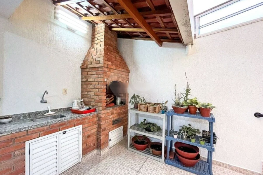 Sobrado à venda com 3 suítes em Vila Guilherme, São Paulo, SP