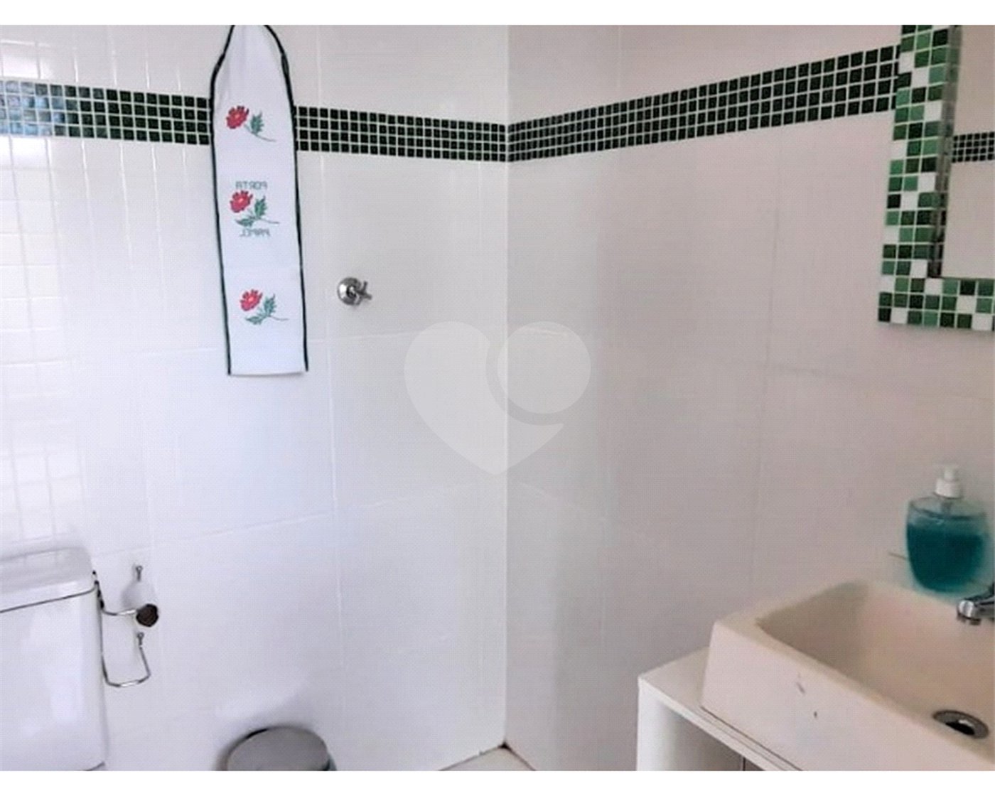 Casa à venda com 5 quartos, sendo 4 suítes, em Água Fria, São Paulo, SP